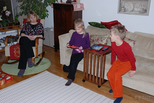 DSC_1881.JPG - Yksi s�kki on viel� kateissa. Pit�� tarkistaa kirjeest� uudelleen sen sijainti.